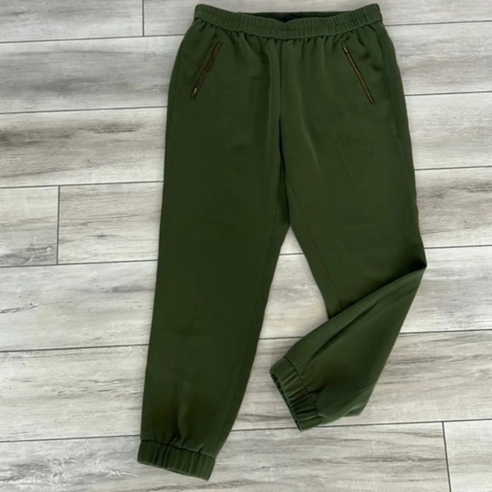 J. Crew Turner joggers size 6 army green